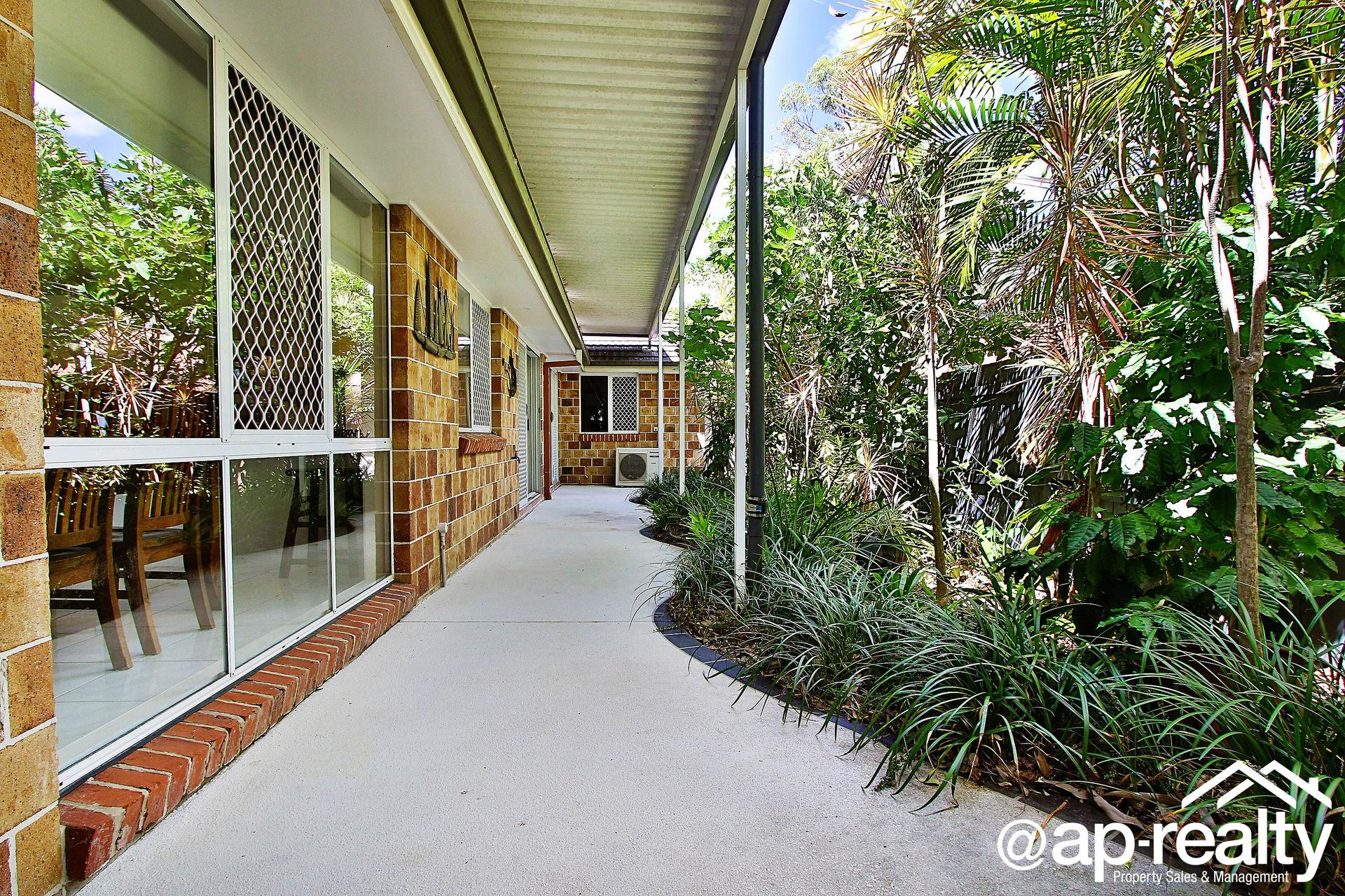 6 Auburn Place, Forest Lake, QLD 4078 AUS