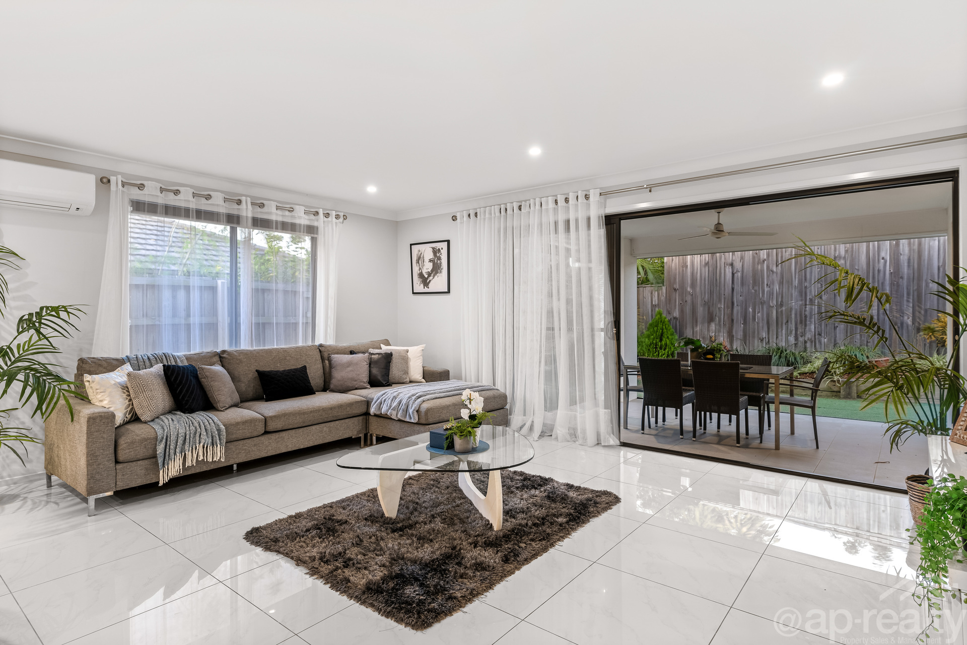 48 Portree Crescent, Heathwood, QLD 4110 AUS