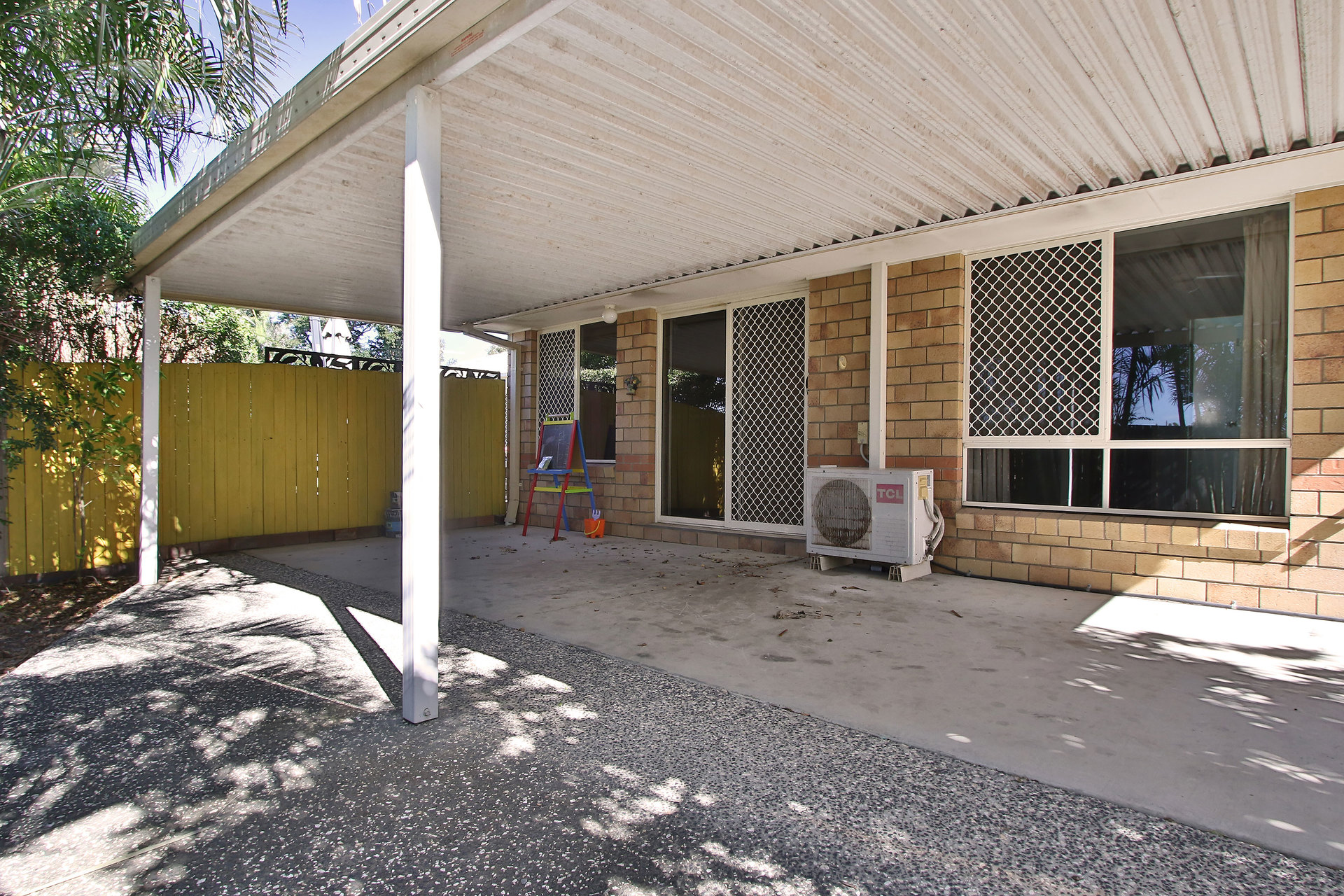 1/25 Golden Crest Place, Bellbowrie, QLD 4070 AUS