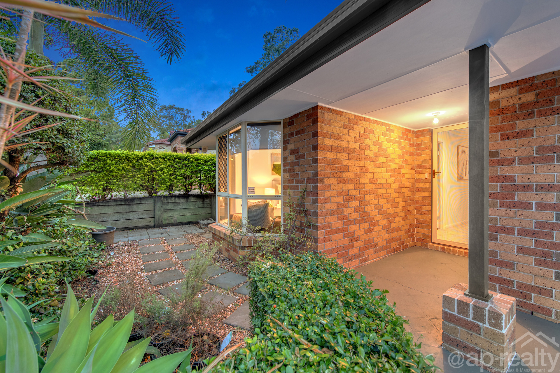 39 Coachwood Crescent, Forest Lake, QLD 4078 AUS