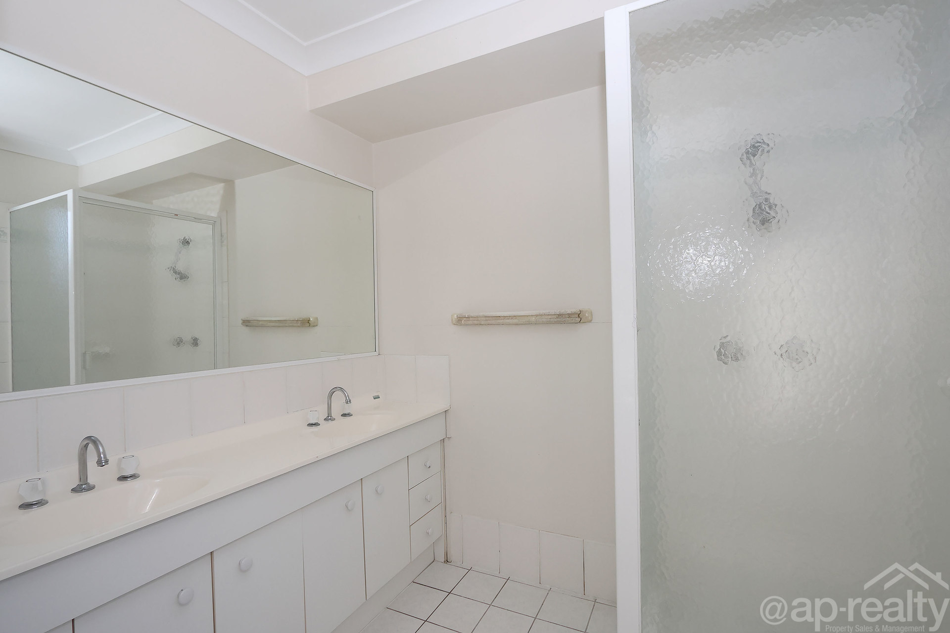 3 Bettong Place, Doolandella, QLD 4077 AUS