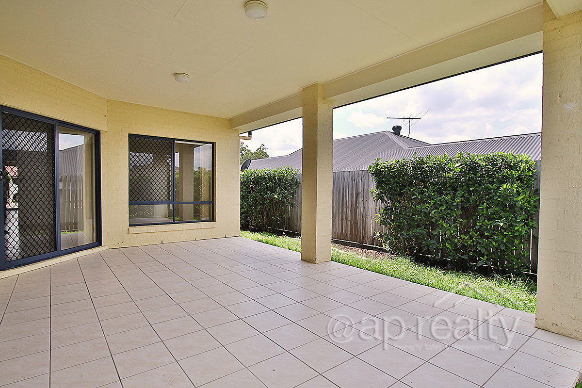 14 Fitzroy Place, Forest Lake, QLD 4078 AUS