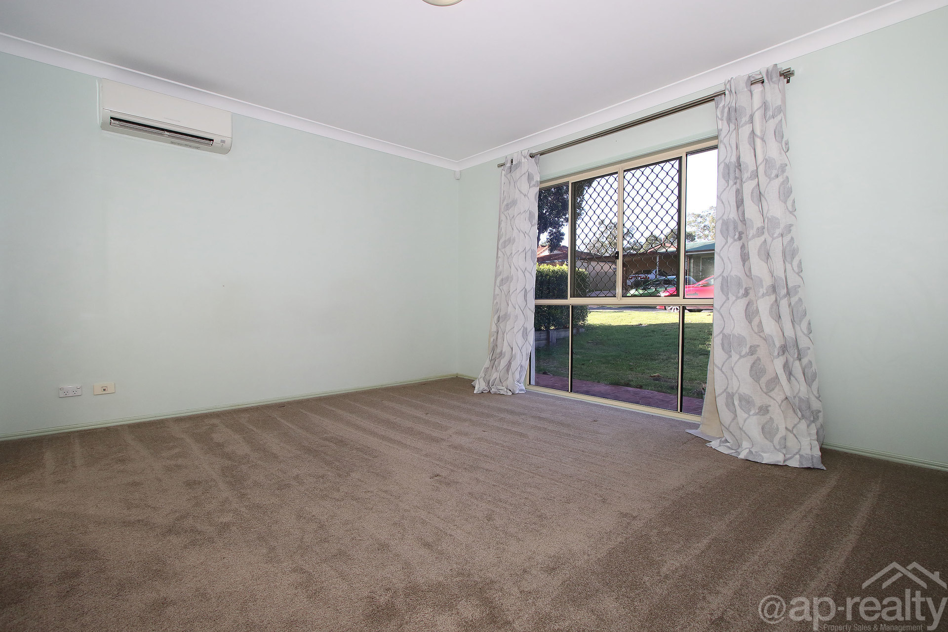 18 Mapleton Crescent, Forest Lake, QLD 4078 AUS