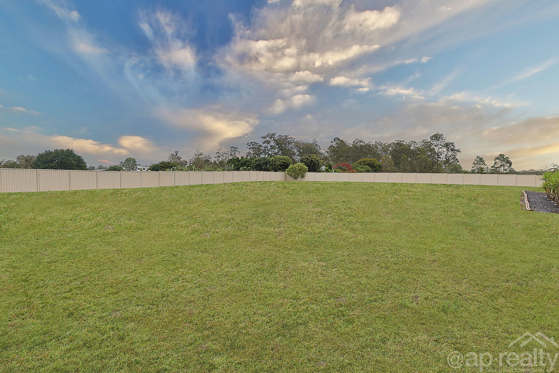 40-46 Longbow Crescent, Forestdale, QLD 4118 AUS