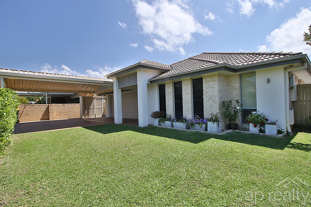 55 Juniper Street, Heathwood, QLD 4110 AUS