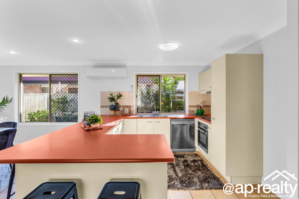 12 Agostino Close, Doolandella, QLD 4077 AUS