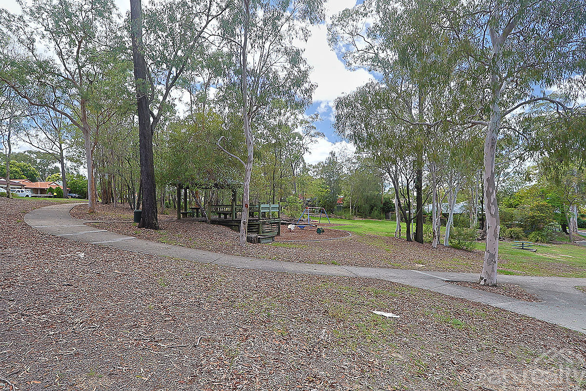 8/7 Glorious Way, Forest Lake, QLD 4078 AUS