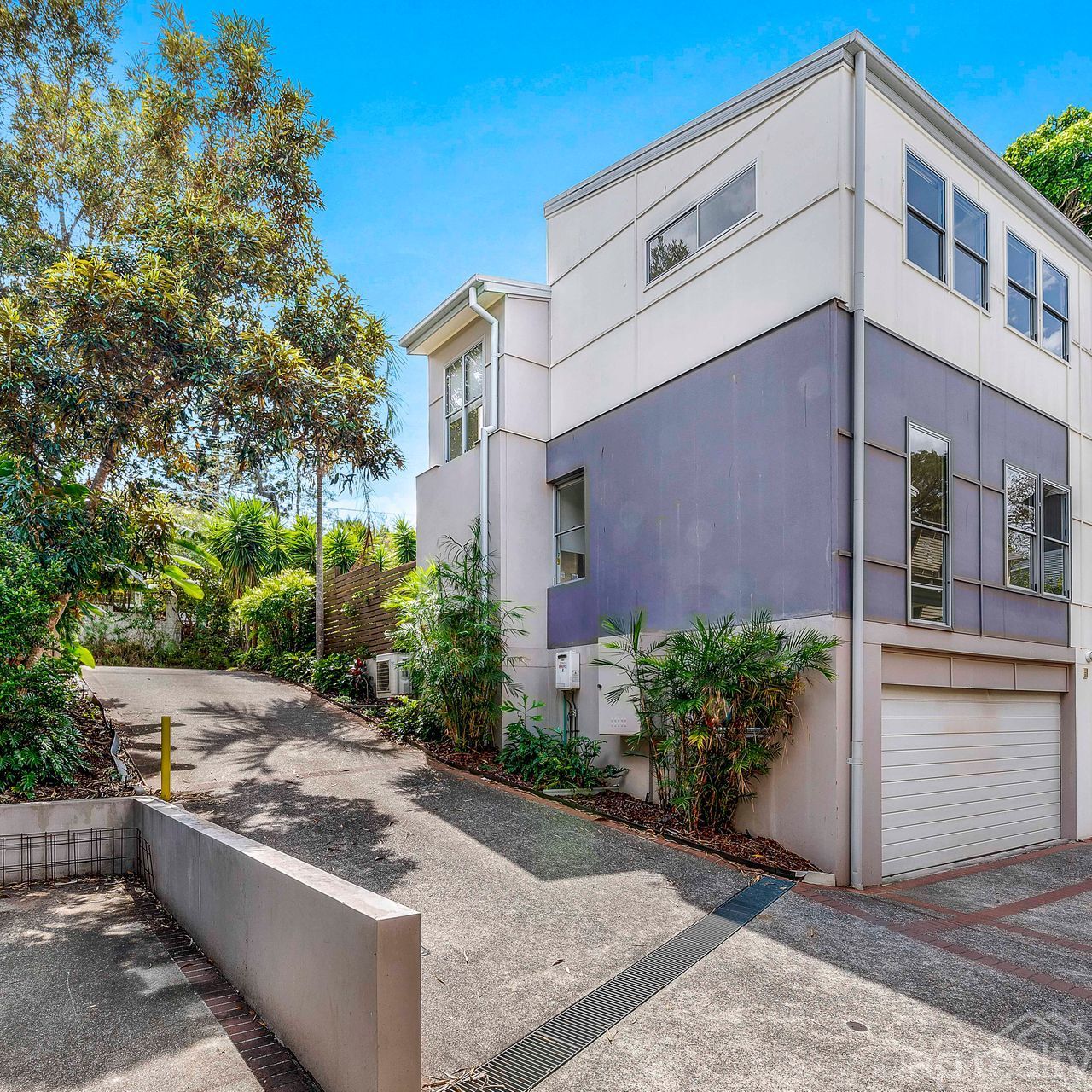 1/12 Gregory Street, Taringa, QLD 4068 AUS