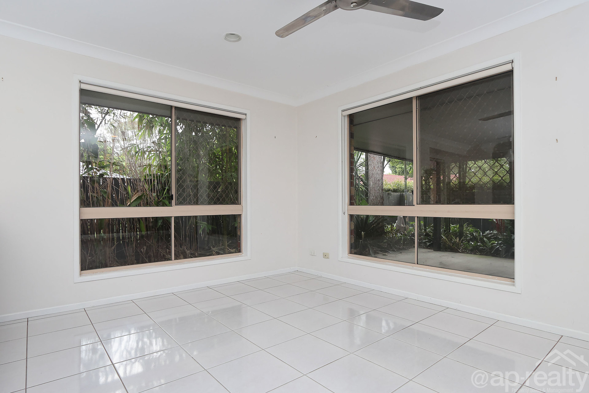 8 Dampier Crescent, Forest Lake, QLD 4078 AUS