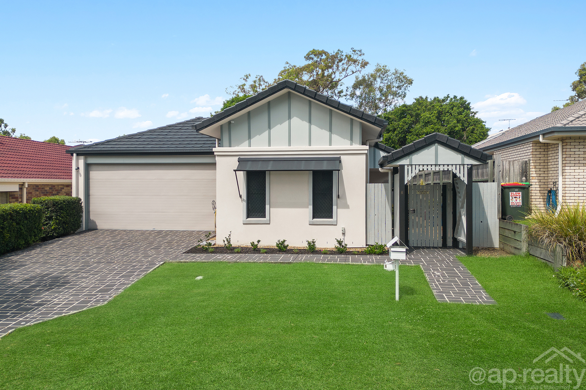 8 Grampians Close, Forest Lake, QLD 4078 AUS