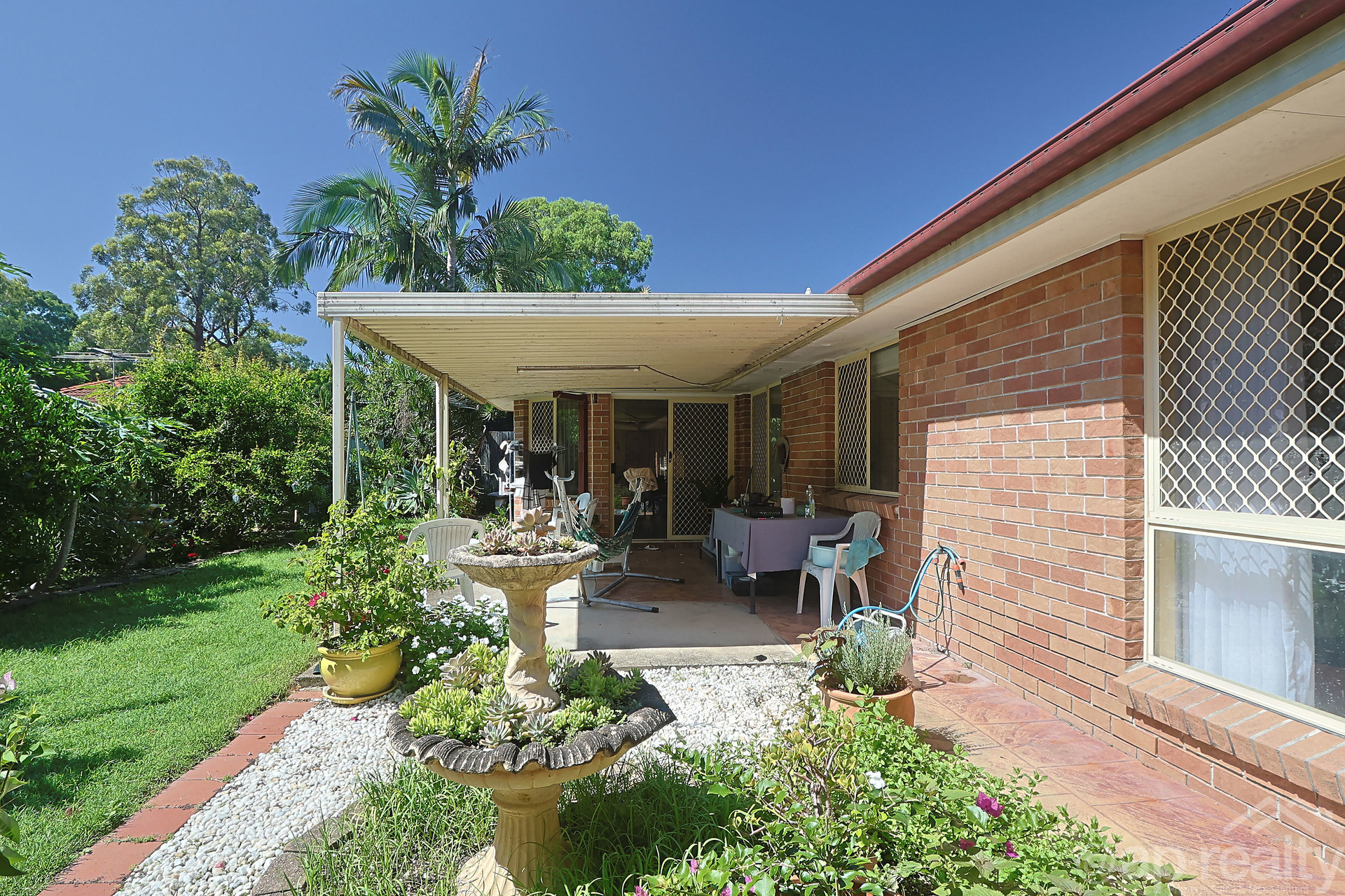 9 Sugarloaf Street, Forest Lake, QLD 4078 AUS