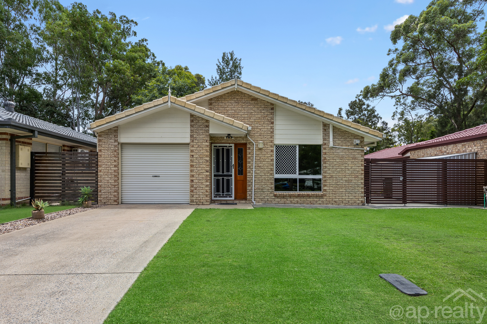 42 Huon Place, Forest Lake, QLD 4078 AUS