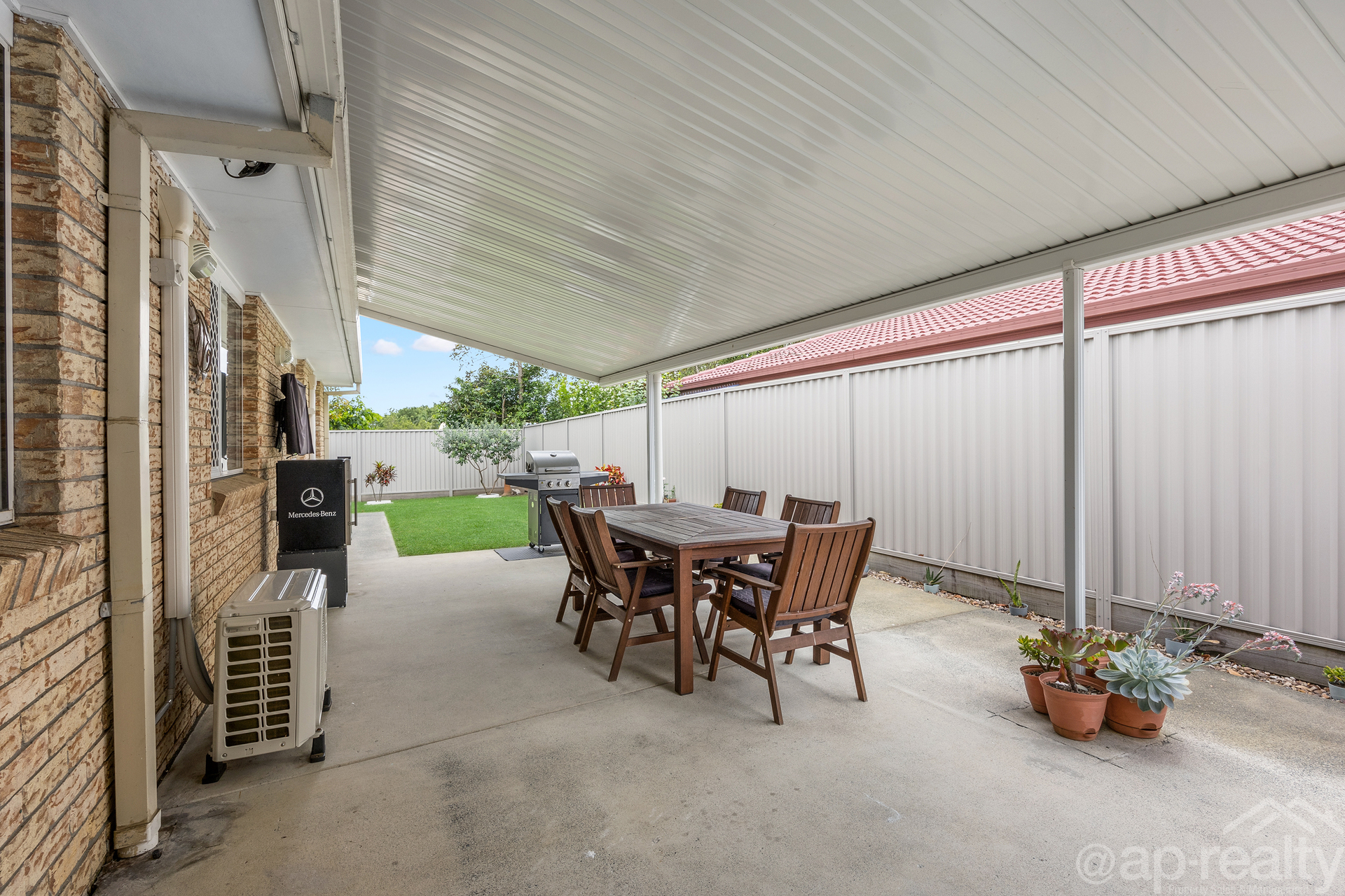 42 Huon Place, Forest Lake, QLD 4078 AUS