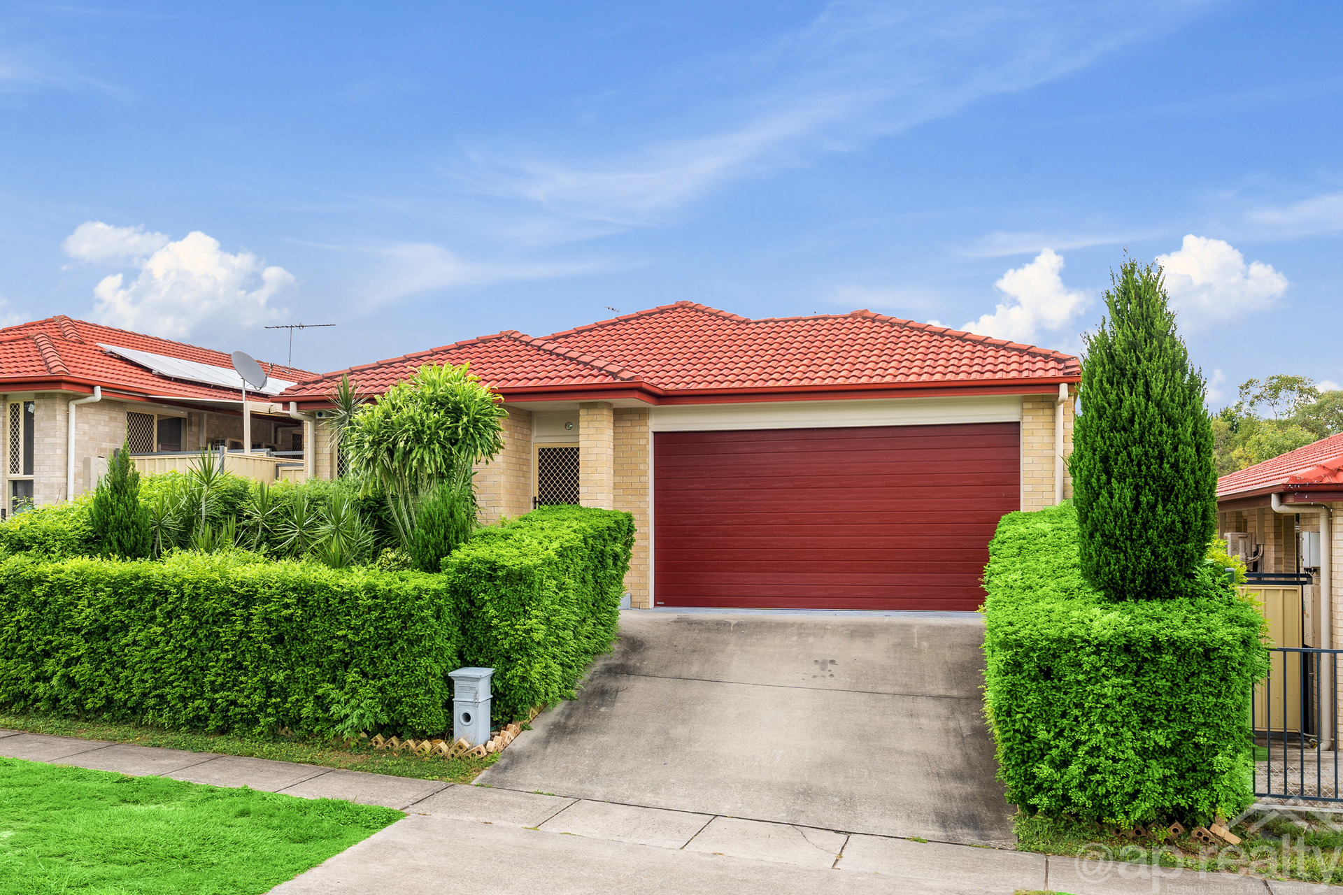 6 Deodar Street, Inala, QLD 4077 AUS