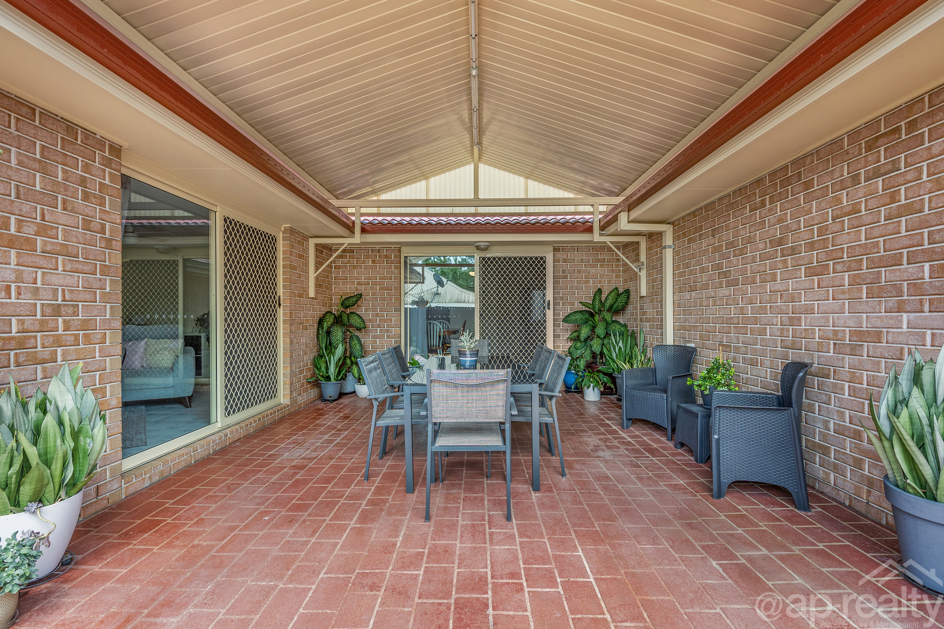 7 Hannam Crescent, Forest Lake, QLD 4078 AUS