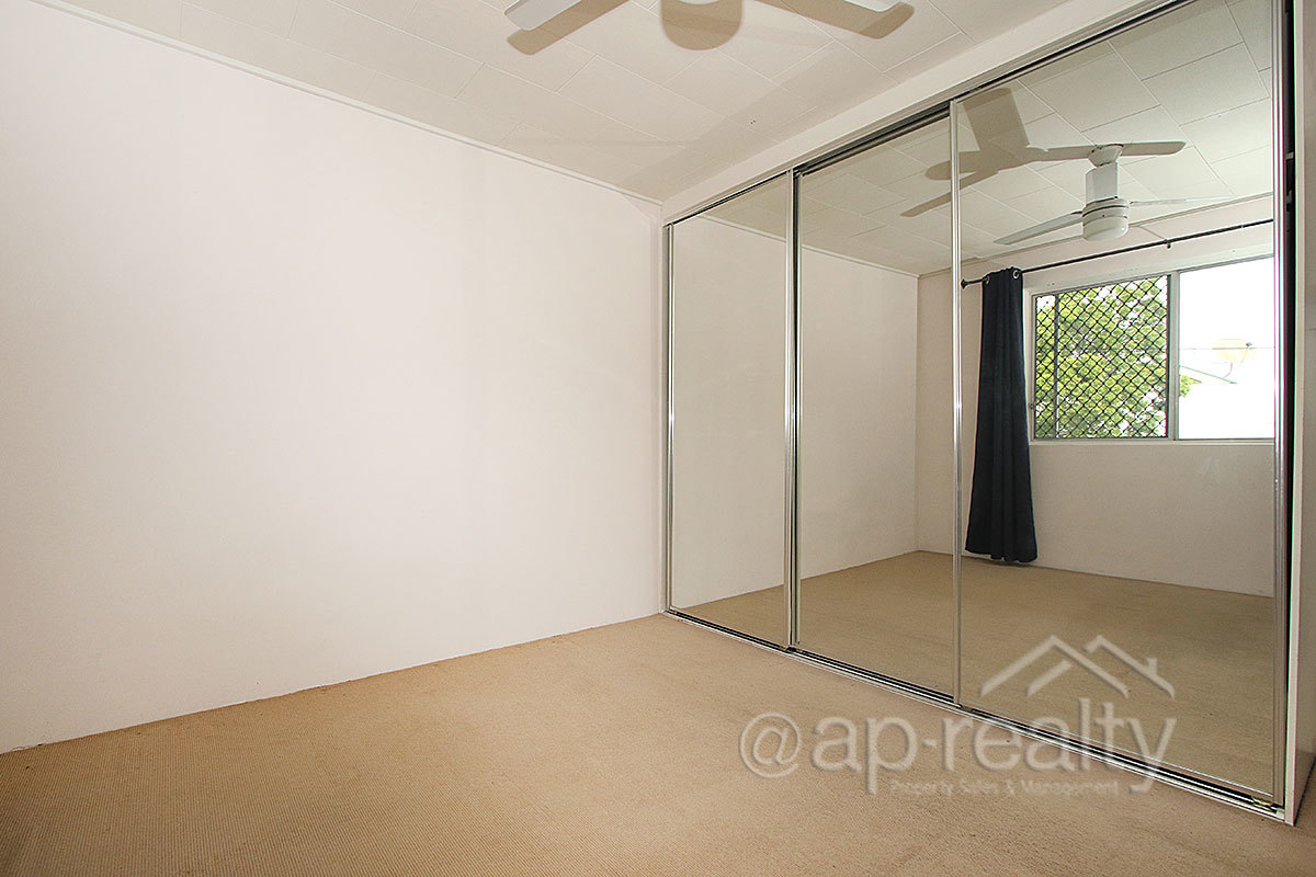 3/58 Crest Street, Mount Gravatt East, QLD 4122 AUS