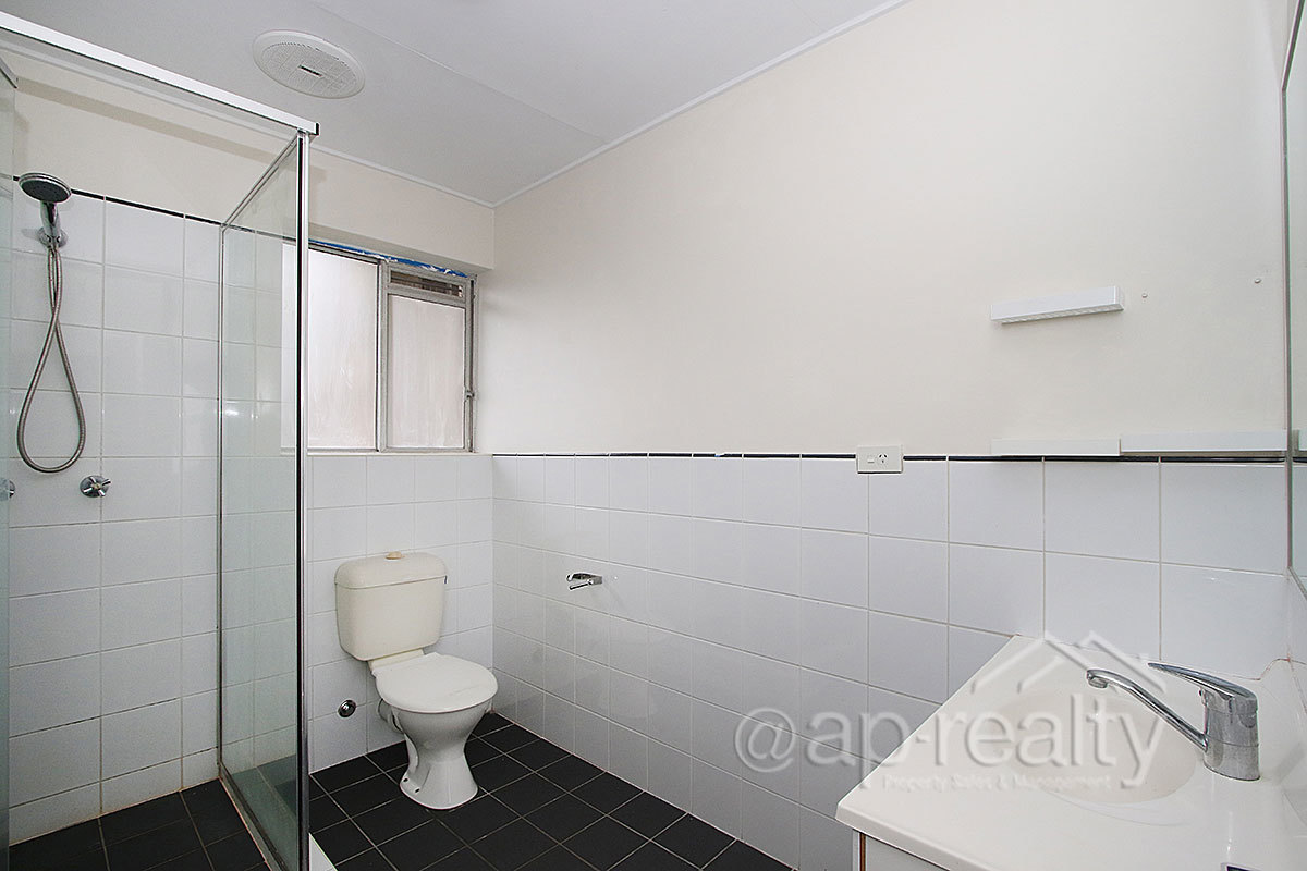 3/58 Crest Street, Mount Gravatt East, QLD 4122 AUS