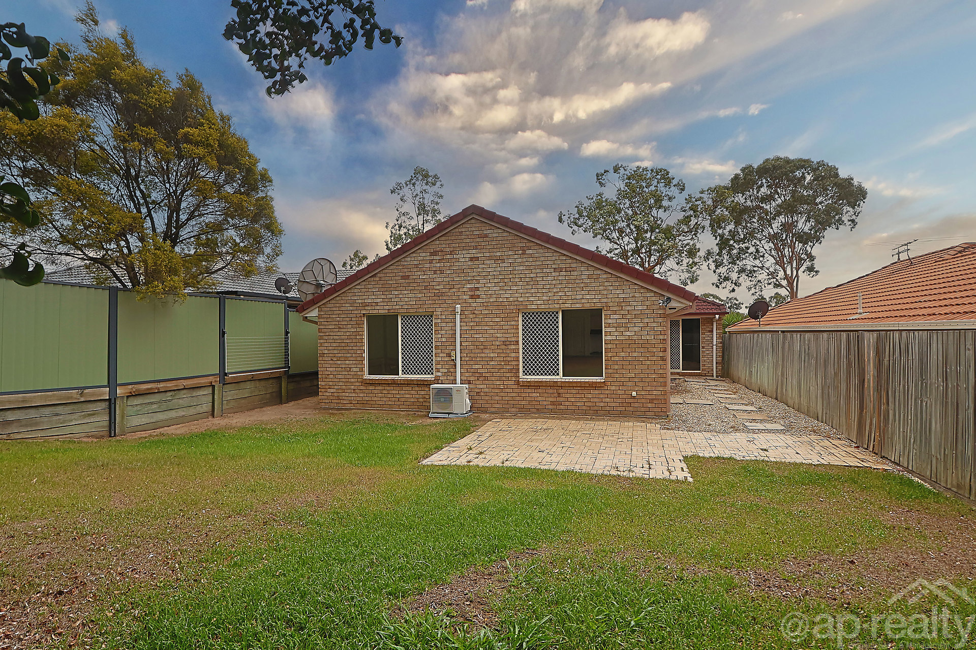 32 Birkenhead Crescent, Forest Lake, QLD 4078 AUS