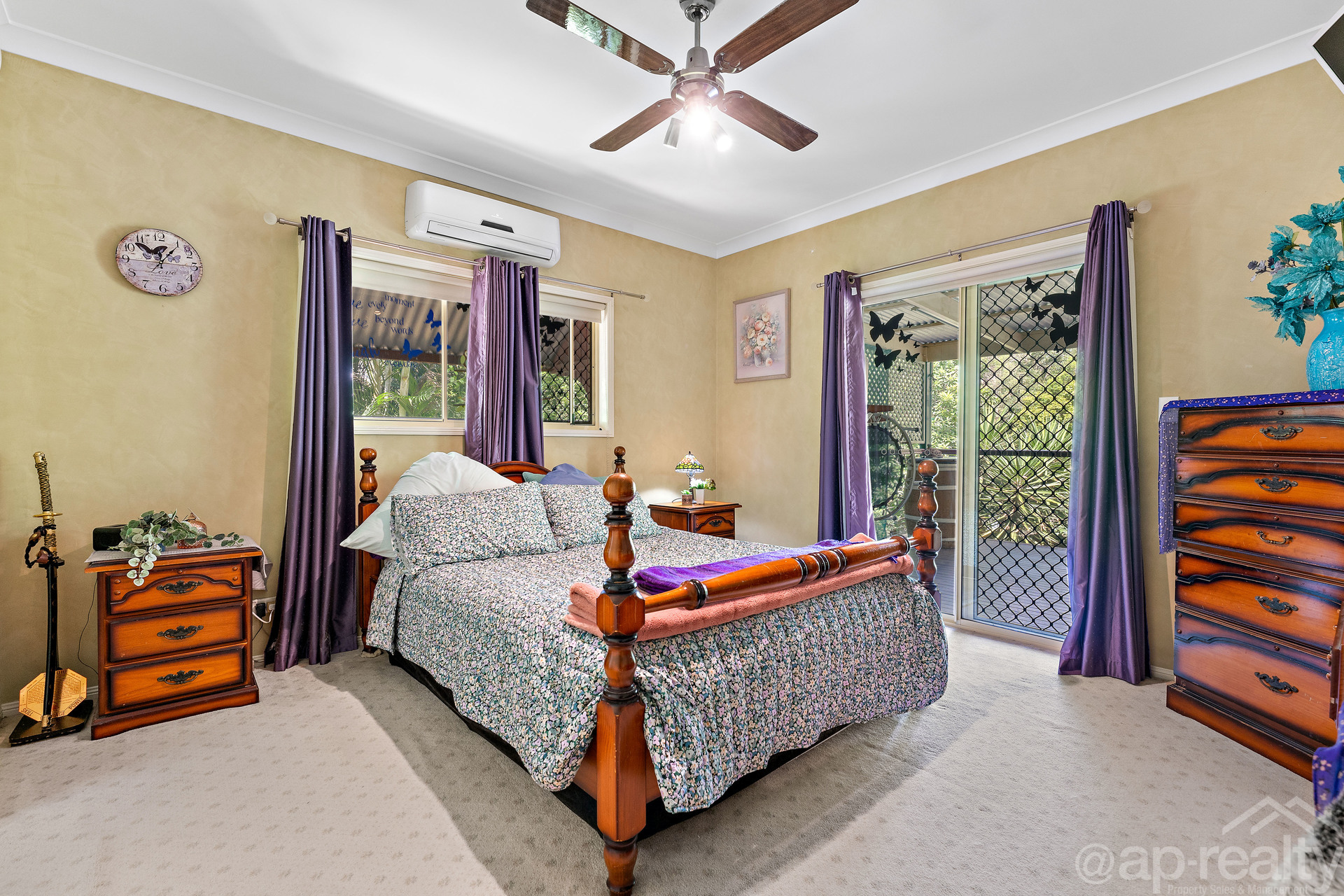 10 Griffith Court, Forest Lake, QLD 4078 AUS