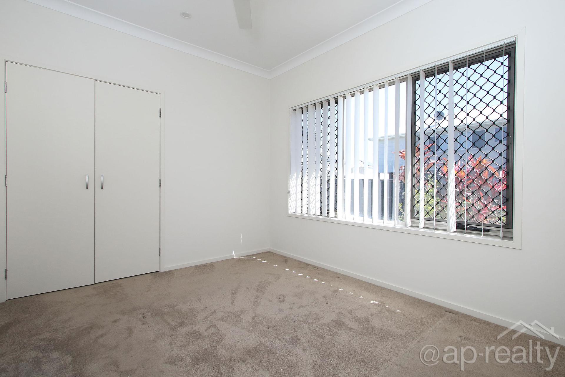 38 Pipet Crescent, Pallara, QLD 4110 AUS