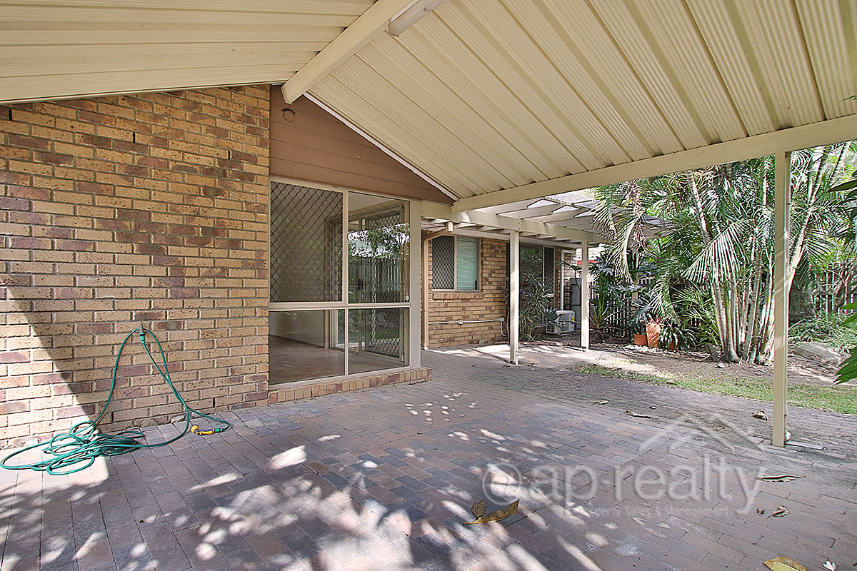 9 Cressbrook Street, Forest Lake, QLD 4078 AUS