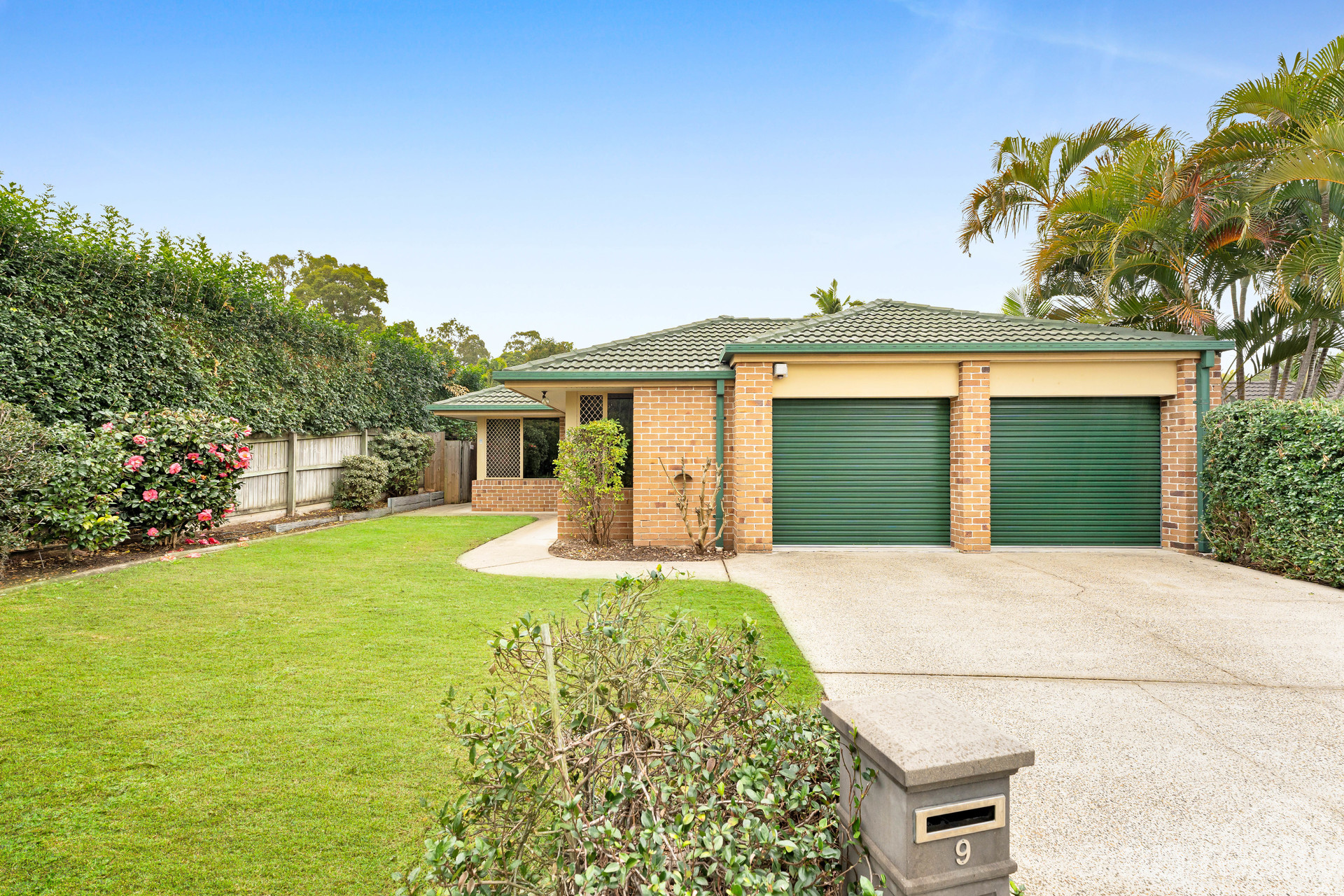 9 Mitchell Place, Forest Lake, QLD 4078 AUS