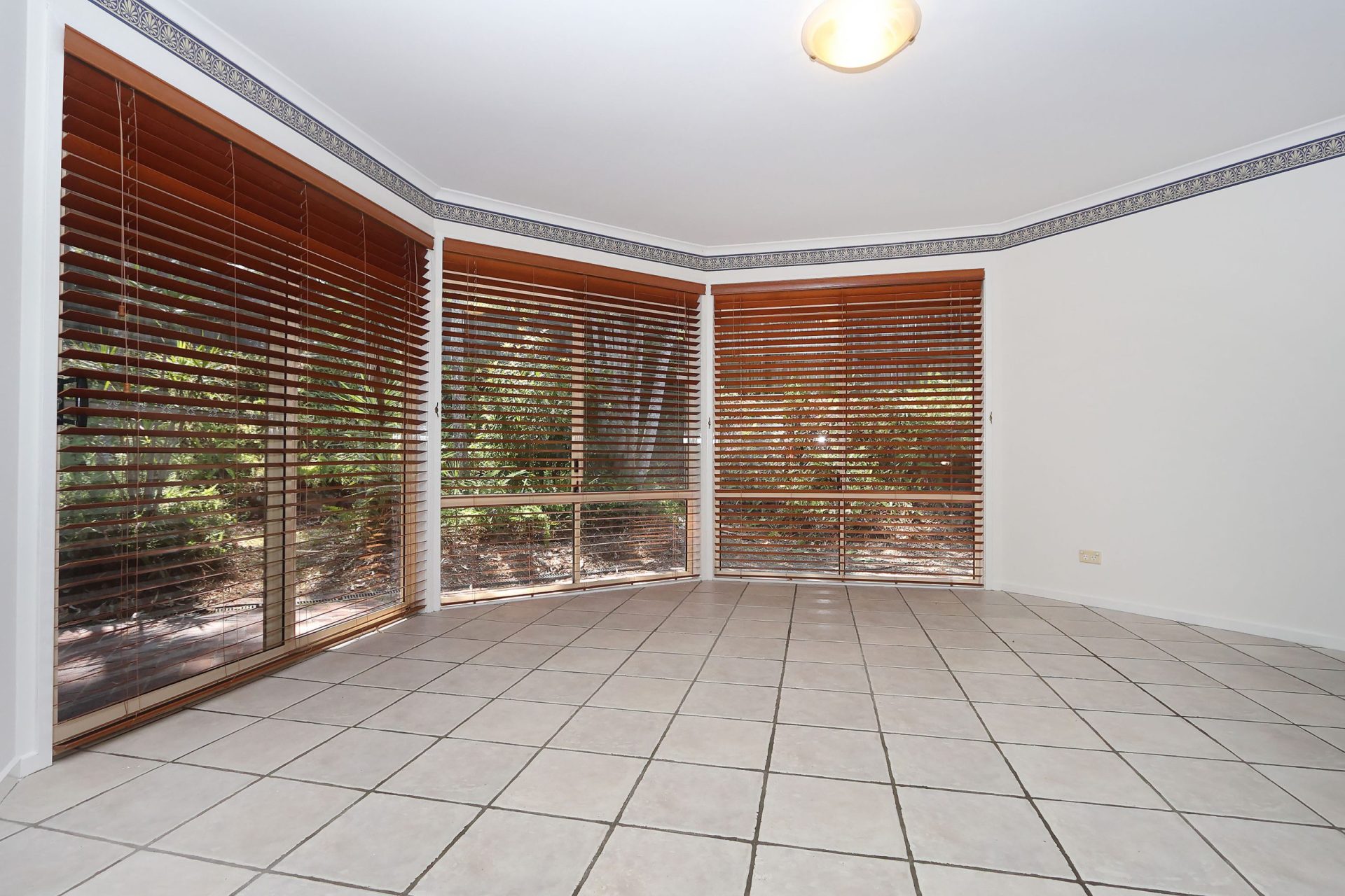 3 Agathis Place, Forest Lake, QLD 4078 AUS