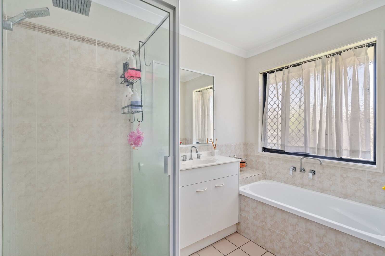 60 Muscari Cres, Drewvale, QLD 4116 AUS